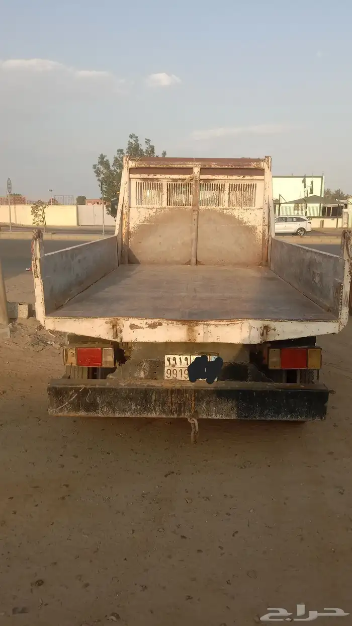 دينا قلاب ايسوزو موديل93 بحاله جيدة 5