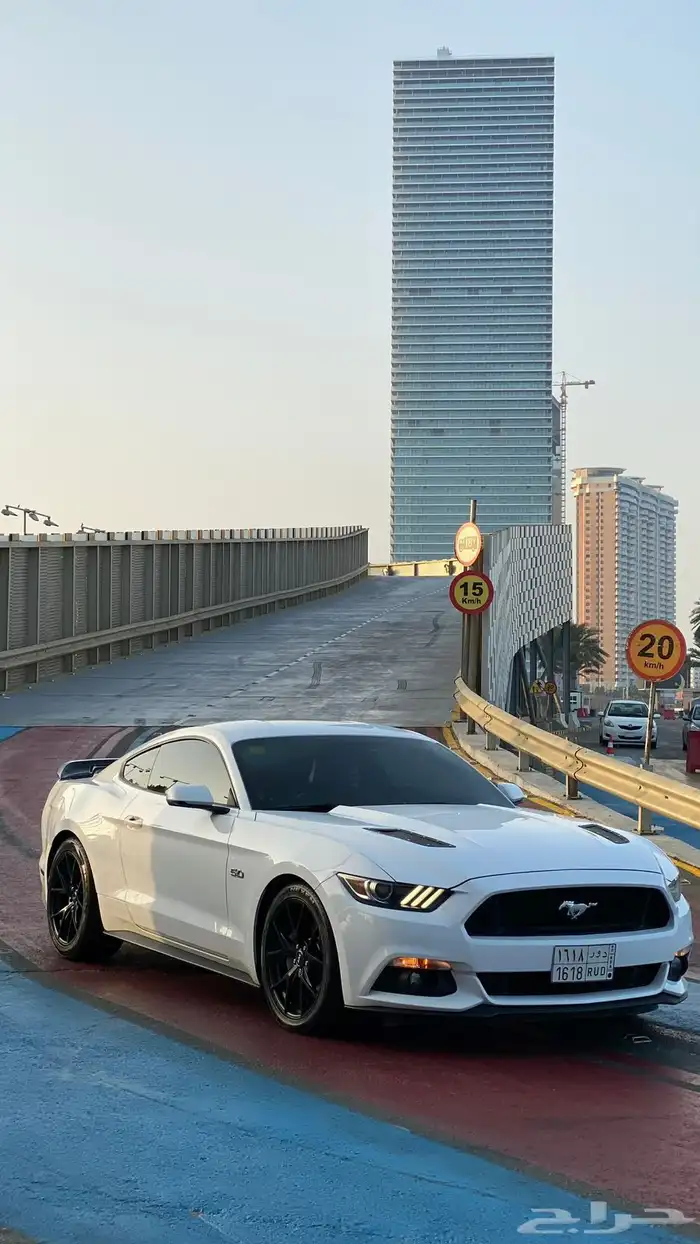 موستنق2017بريميوم فل كامل V8 4