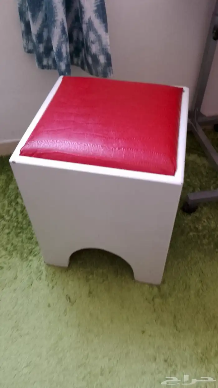 غرفة نوم نظيفه جدا  للبيع 0