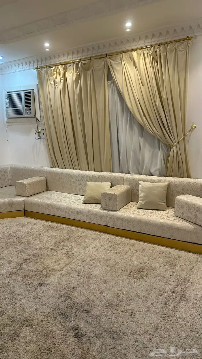 اثاث 0