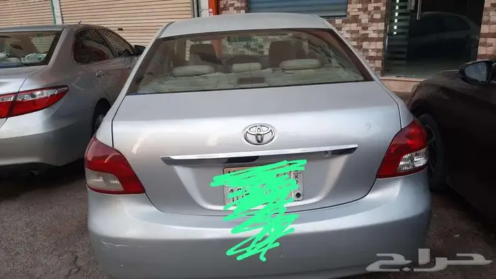 TOYOTA YARIS YX 2