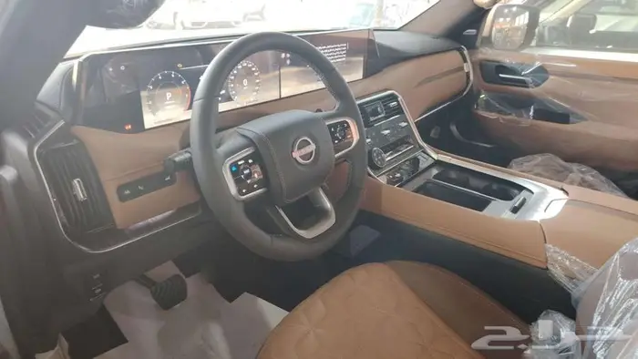 نيسان باترول بلاتينيوم 2026 ابيض 11