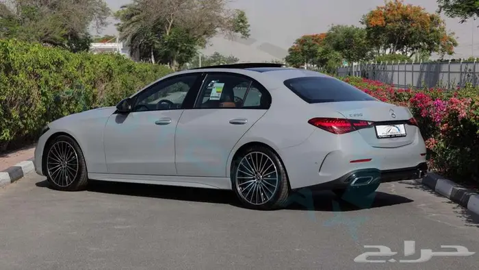 مرسيدس C200 بريميوم بلس 2025 خليجي اصفار مع ضمان الوكيل 5