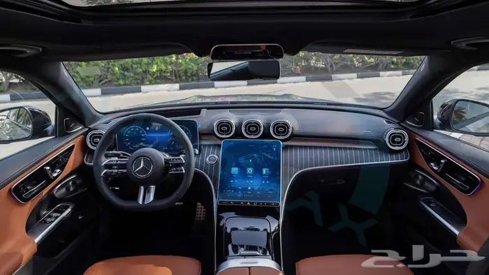 مرسيدس C200 بريميوم بلس 2025 خليجي اصفار مع ضمان الوكيل 2