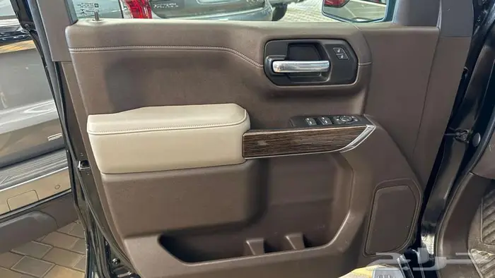 جي ام سي سييرا غمارتين اليفيشن موديل 2022 عداد 88.000 الف 3