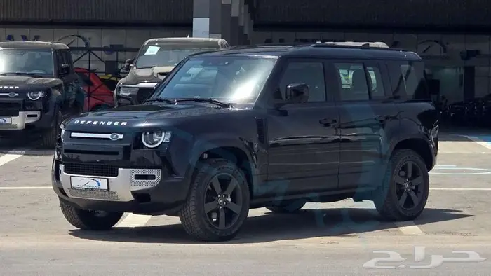 2025 LAND ROVER DEFENDER 110 S P300 GCC ضمان وصيانة الوكيل 0