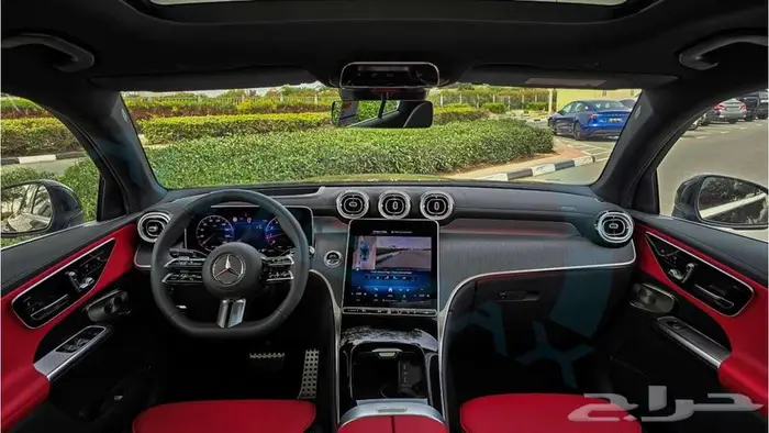 2025 Mercedes-Benz GLC200 COUPE 4MATIC GCC 9