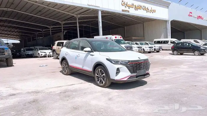 دونج فينج AX7 2023 1