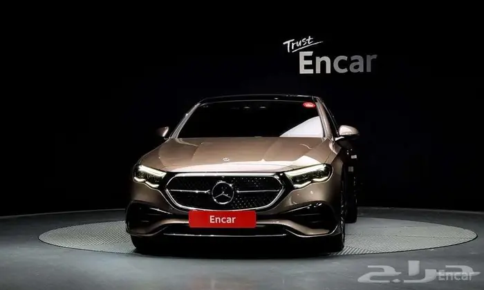 مرسيدس E300 4MATIC 2024 - وارد كوريا 3