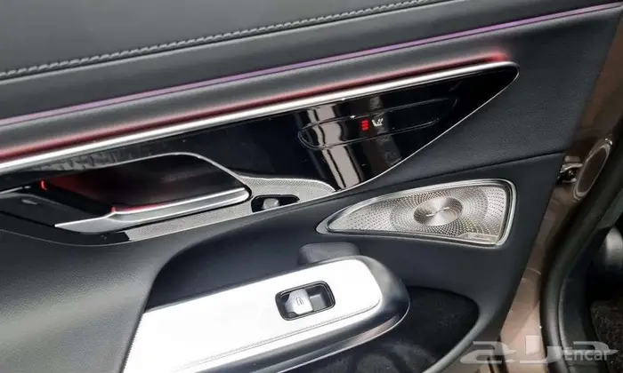 مرسيدس E300 4MATIC 2024 - وارد كوريا 16