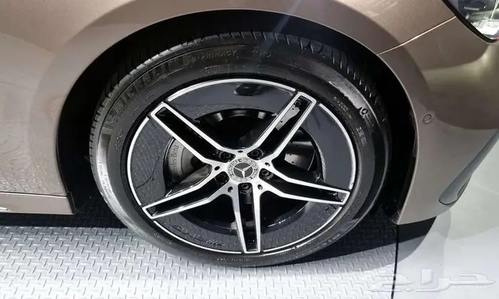 مرسيدس E300 4MATIC 2024 - وارد كوريا 4