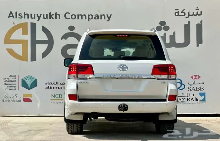تويوتا لاندكروزر GXR 2016 4