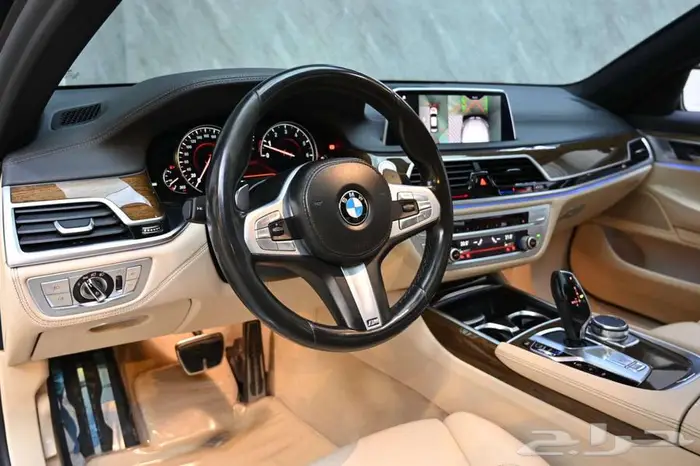 بي ام دبليو 730li 2019 سعودي 13