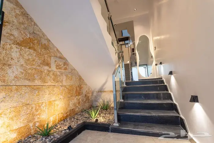 شقة علوية فاخرة للبيع في المزاحمية  بتصميم عصري وتشطيب دقيق 5