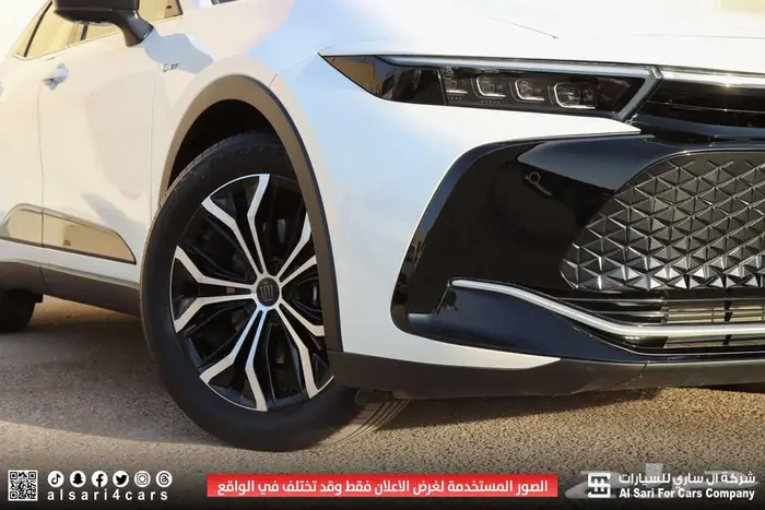 تويوتا كراون بريميوم 2025 29