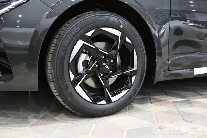 كيا K5 2025 استاندر مطور الجبر بالنقد والتقسيط 6