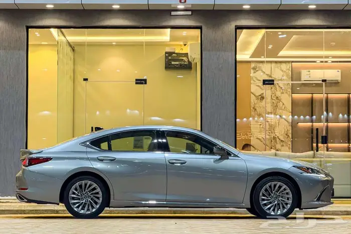 لكزس ES 350 2025 رمادي 2025 تحت الضمان 2