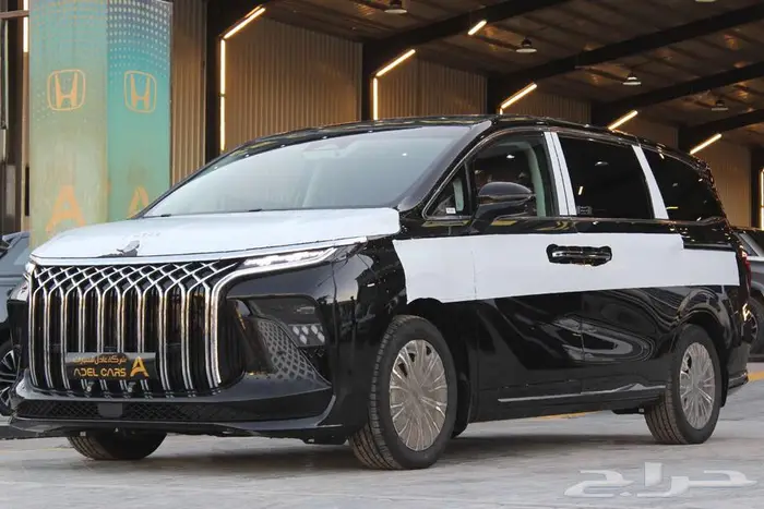 Dongfeng Forthing U-Tour V9 HEV 2025 1