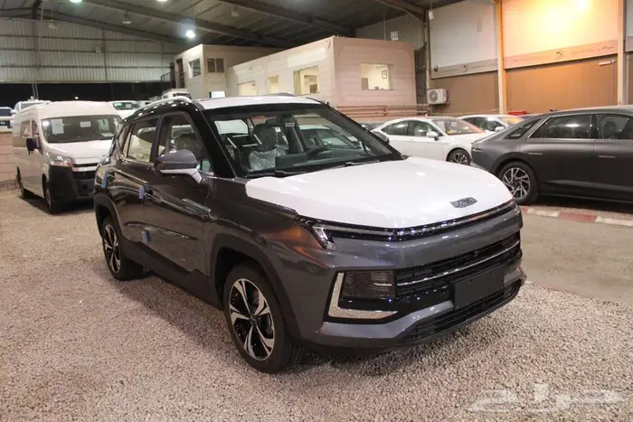 جاك 1.5 - JS4 - ابيض سقف اسود 2025 6