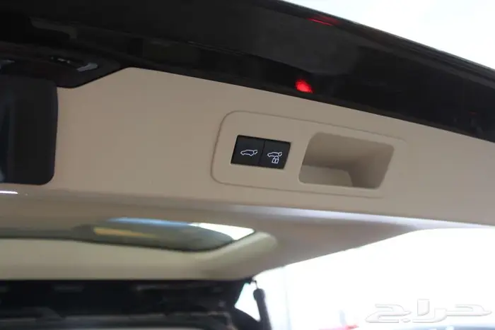 تويوتا لاندكروزر جي اكس ار GXR L 4 موديل 2025 14