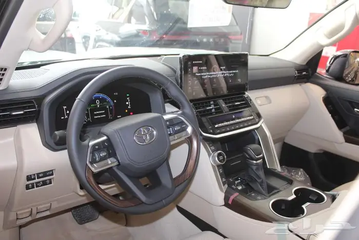 تويوتا لاندكروزر جي اكس ار GXR L 4 موديل 2025 9