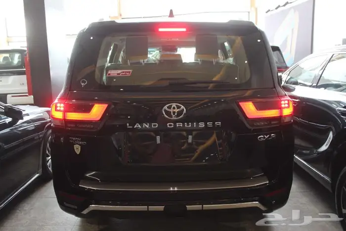 تويوتا لاندكروزر جي اكس ار GXR L 4 موديل 2025 5