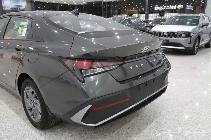 هيونداي إلنترا 2026 ب81650 بالضريبة مع تظليل مجانى 6