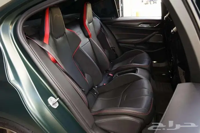 BMW M5 CS 2022 39