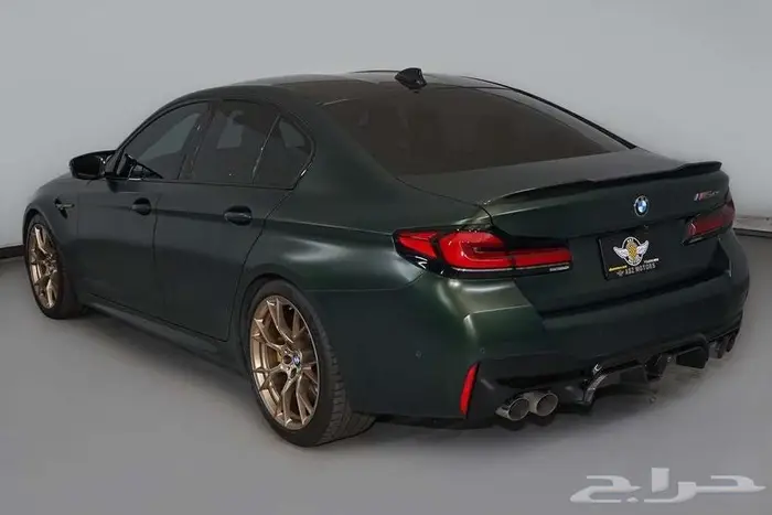 BMW M5 CS 2022 5
