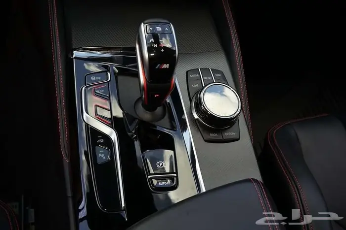 BMW M5 CS 2022 27