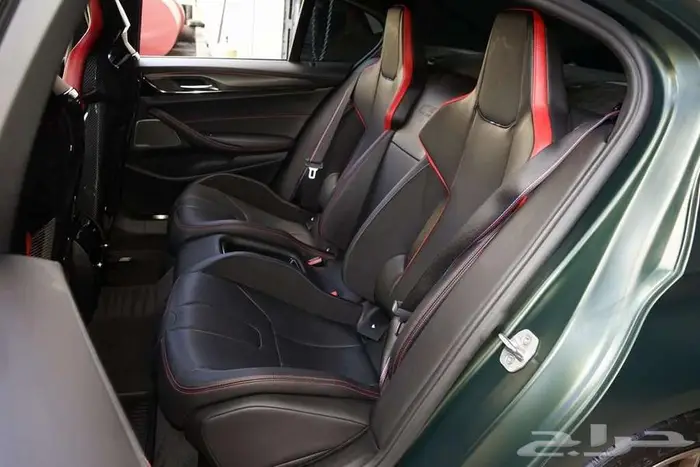 BMW M5 CS 2022 37