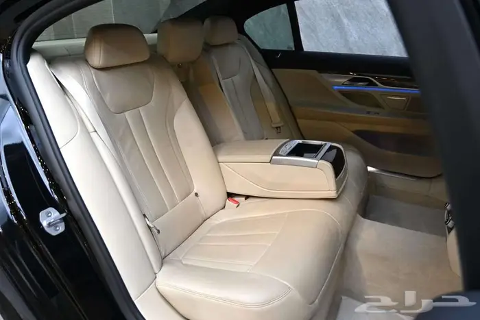بي ام دبليو 730li 2019 سعودي 16