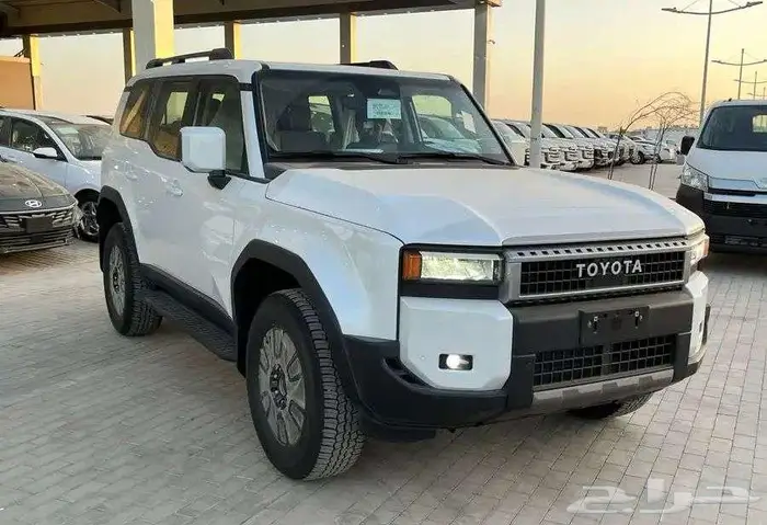 تويوتا برادو TXL3 بنزين 2025 2