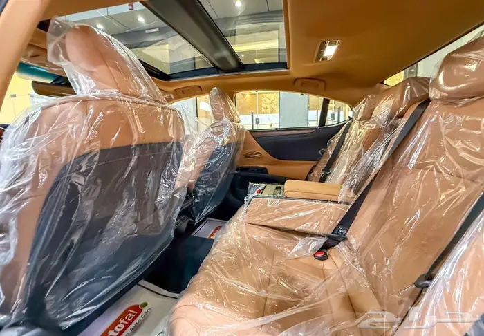 لكزس ES 350 2025 رمادي 2025 تحت الضمان 9