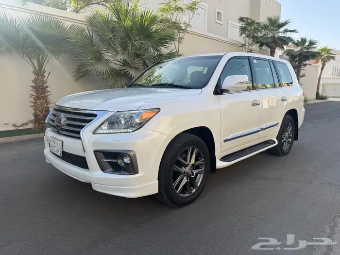 لكزس LX570 موديل 2009 م عداد 263 الف كلم 3