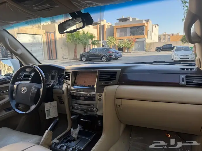 لكزس LX570 موديل 2009 م عداد 263 الف كلم 17