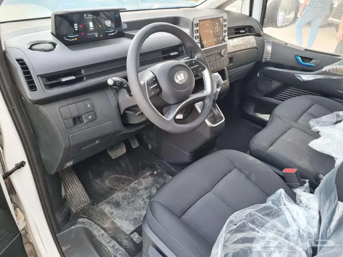 هيونداي ستاريا 2025 - عروض الشركات و المؤسسات 19