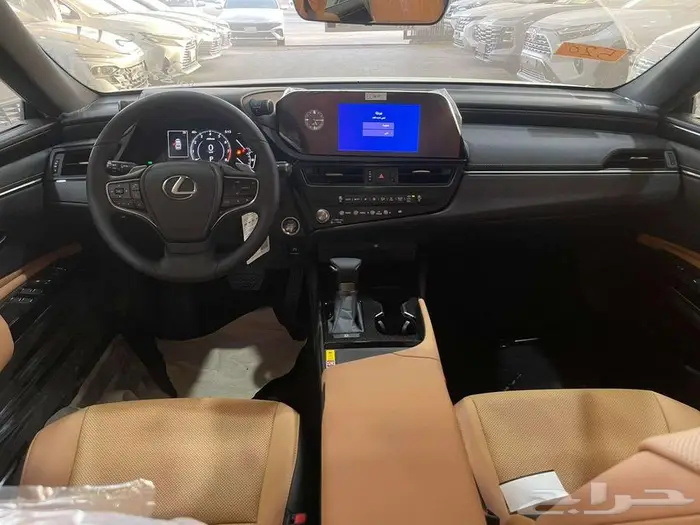 لكزس ES250 AA 2025 5
