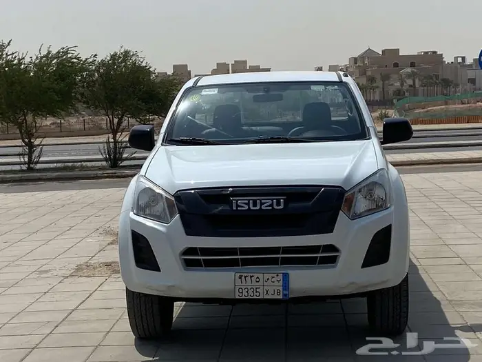 ايسوزو ديماكس دبل ديزل 2016 1