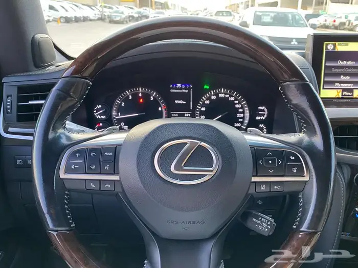 لكزس LX570 فل كامل 2016 11