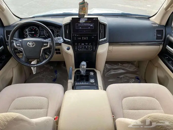 GXR تورنق V8 2020 سعودي نظيف 10