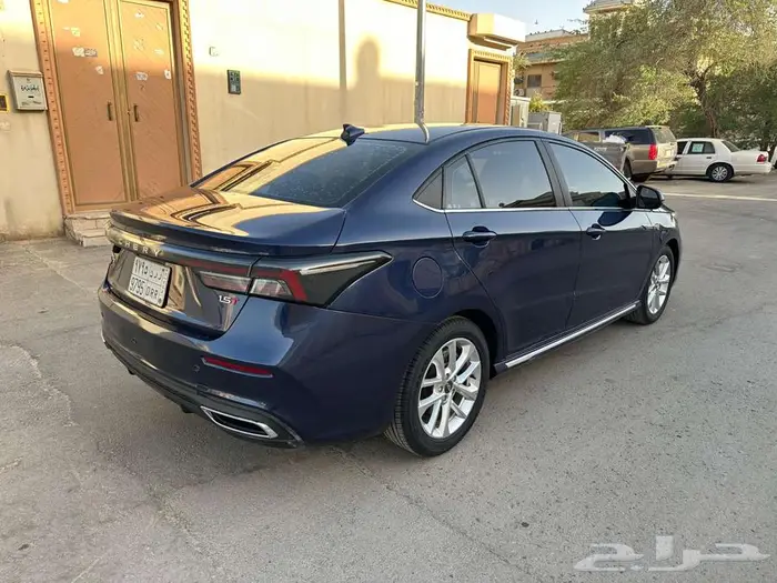 2023 Cherry Arrizo6 Pro 1.5 T half full options (2nd owner) 4