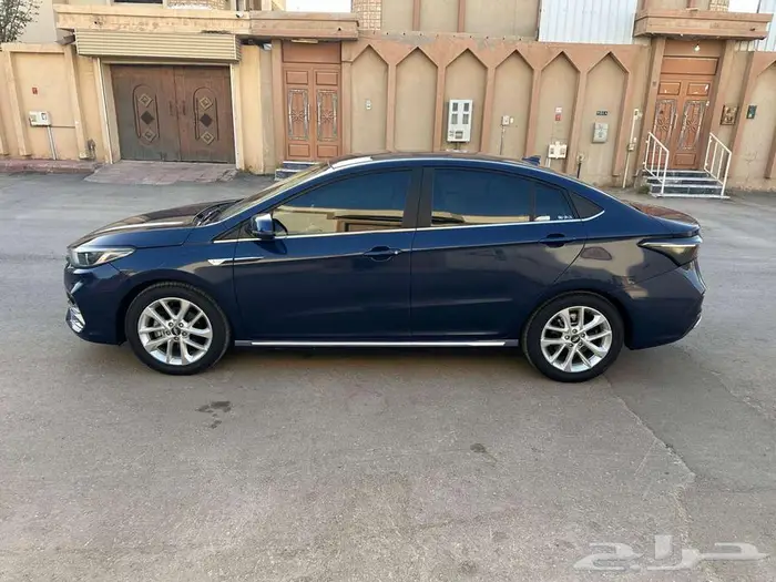 2023 Cherry Arrizo6 Pro 1.5 T half full options (2nd owner) 6
