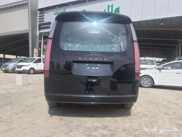 هونداي ستاريا لاكجري 7راكب موديل 2025 8
