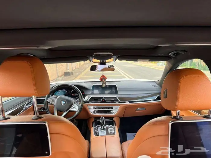 بي ام دبليو 740 LI موديل 2019 1
