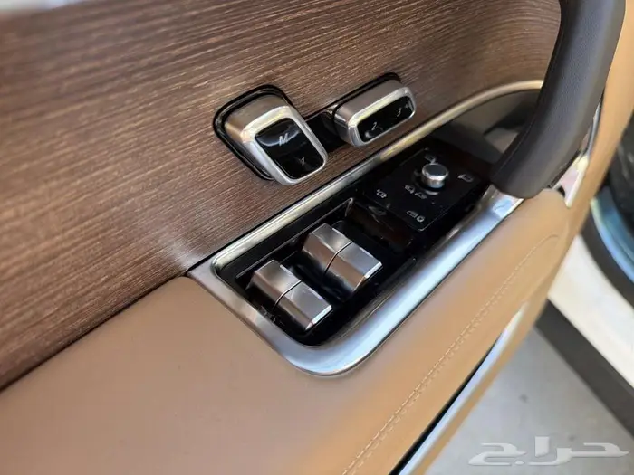 Range Rover Vouge SE 2025 11