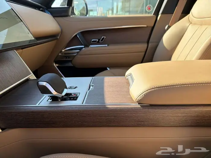 Range Rover Vouge SE 2025 9