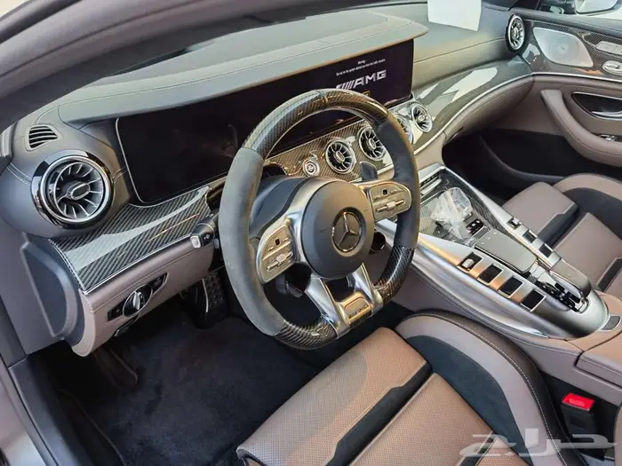 Mercedes GT 63s فل كاربون فايبر متميز كالجديد 7