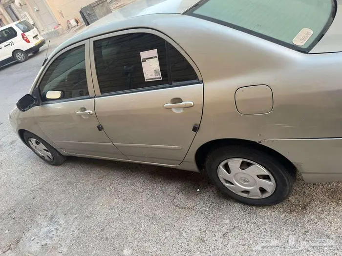 كورولا 2023 نظيفة قير عادي شرط محركات وشاص وايرباكات ومكيف 1