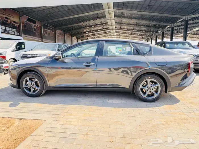 كيا K4 GL 2026 ستاندر 1600 سي سي بالكاش والاقساط 13